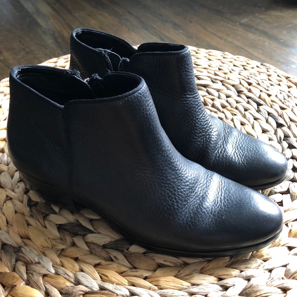 Sam Edelman Petty Ankle Bootie